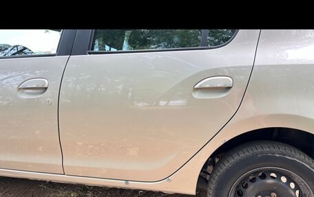 Renault Sandero II рестайлинг, 2015 год, 600 000 рублей, 4 фотография