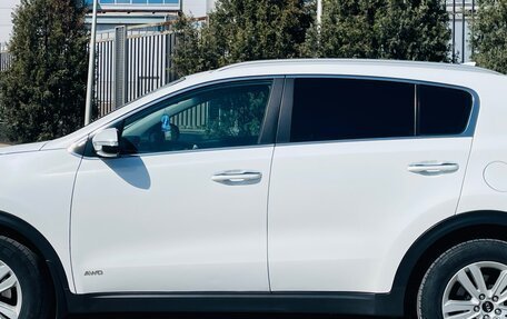 KIA Sportage IV рестайлинг, 2017 год, 1 799 999 рублей, 6 фотография