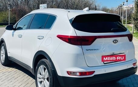 KIA Sportage IV рестайлинг, 2017 год, 1 799 999 рублей, 7 фотография