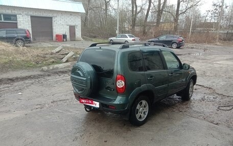 Chevrolet Niva I рестайлинг, 2010 год, 550 000 рублей, 5 фотография