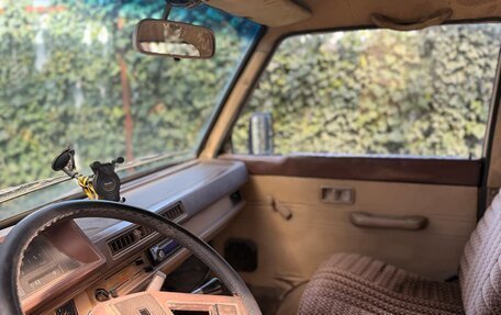 Mitsubishi L300 I, 1983 год, 300 000 рублей, 7 фотография