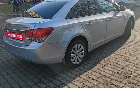 Chevrolet Cruze II, 2012 год, 749 000 рублей, 7 фотография