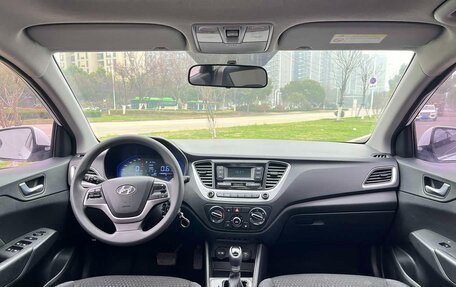 Hyundai Verna, 2021 год, 1 200 000 рублей, 8 фотография