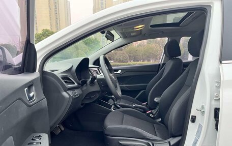 Hyundai Verna, 2021 год, 1 200 000 рублей, 9 фотография