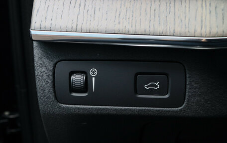 Volvo XC90 II рестайлинг, 2020 год, 4 730 000 рублей, 19 фотография