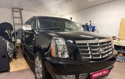 Cadillac Escalade III, 2010 год, 1 900 000 рублей, 1 фотография
