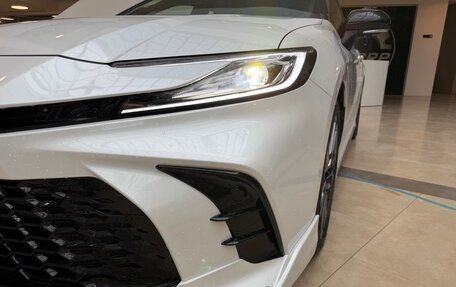 Toyota Camry, 2025 год, 4 250 000 рублей, 10 фотография