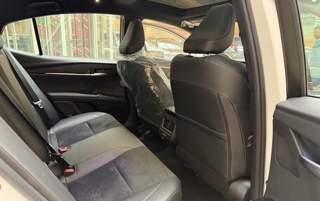 Toyota Camry, 2025 год, 4 250 000 рублей, 23 фотография