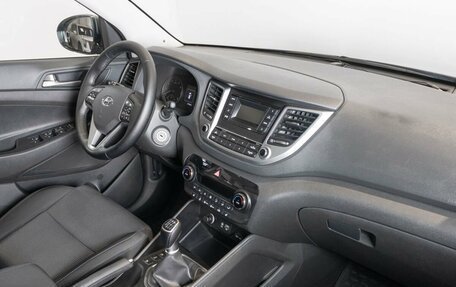 Hyundai Tucson III, 2018 год, 2 450 000 рублей, 7 фотография