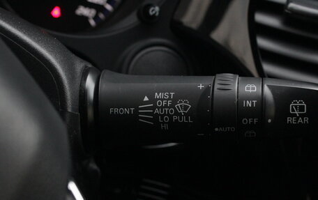 Mitsubishi Outlander III рестайлинг 3, 2018 год, 1 990 000 рублей, 14 фотография