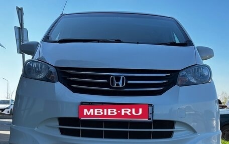 Honda Freed I, 2011 год, 950 000 рублей, 1 фотография