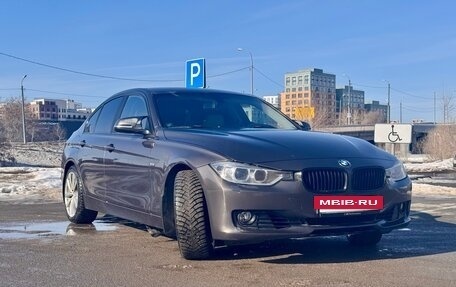 BMW 3 серия, 2014 год, 1 800 000 рублей, 3 фотография