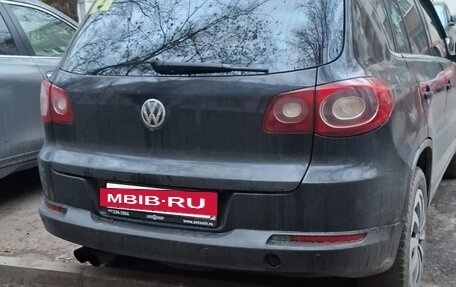 Volkswagen Tiguan I, 2009 год, 700 000 рублей, 2 фотография