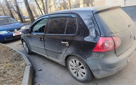 Volkswagen Golf V, 2004 год, 500 000 рублей, 8 фотография