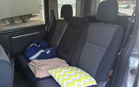 Honda Stepwgn IV, 2016 год, 1 900 000 рублей, 8 фотография