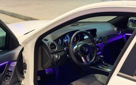 Mercedes-Benz C-Класс, 2012 год, 1 320 000 рублей, 28 фотография