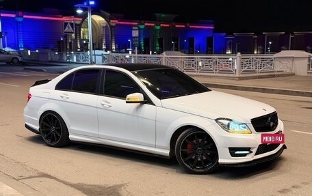 Mercedes-Benz C-Класс, 2012 год, 1 320 000 рублей, 23 фотография