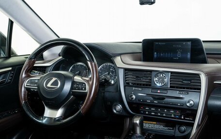 Lexus RX IV рестайлинг, 2016 год, 3 500 000 рублей, 10 фотография