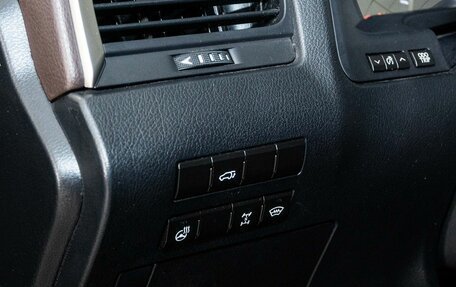 Lexus RX IV рестайлинг, 2016 год, 3 500 000 рублей, 16 фотография