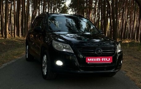 Volkswagen Tiguan I, 2010 год, 900 000 рублей, 3 фотография