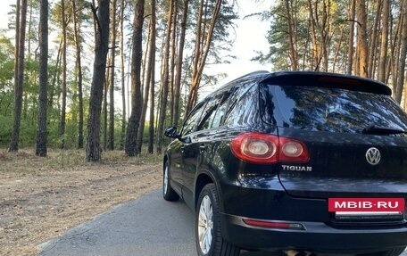 Volkswagen Tiguan I, 2010 год, 900 000 рублей, 21 фотография