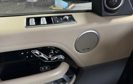 Land Rover Range Rover IV рестайлинг, 2021 год, 8 850 000 рублей, 21 фотография