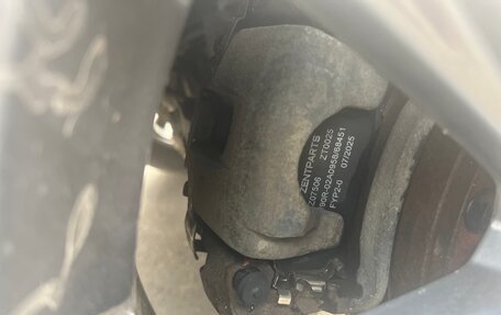 Toyota Land Cruiser 200, 2016 год, 6 100 000 рублей, 24 фотография