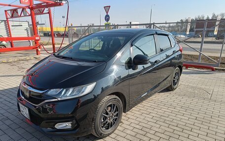 Honda Fit III, 2018 год, 1 330 000 рублей, 7 фотография