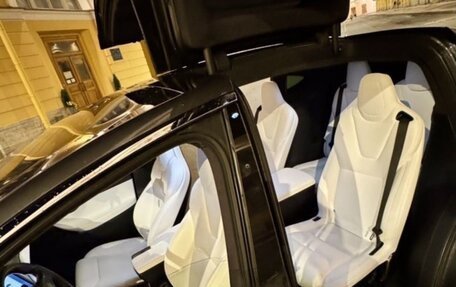 Tesla Model X I, 2018 год, 2 750 000 рублей, 17 фотография