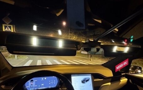 Tesla Model X I, 2018 год, 2 750 000 рублей, 16 фотография