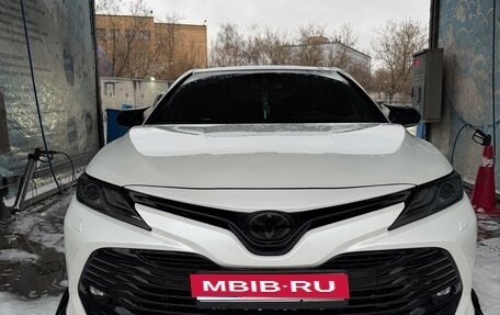 Toyota Camry, 2019 год, 3 200 000 рублей, 1 фотография