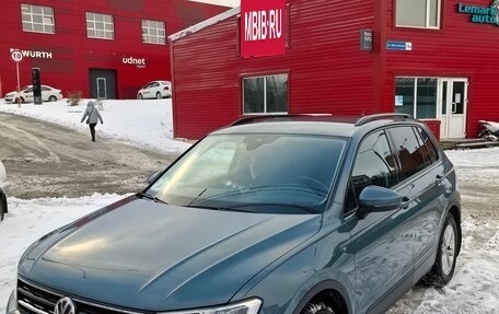 Volkswagen Tiguan II, 2020 год, 2 580 000 рублей, 3 фотография