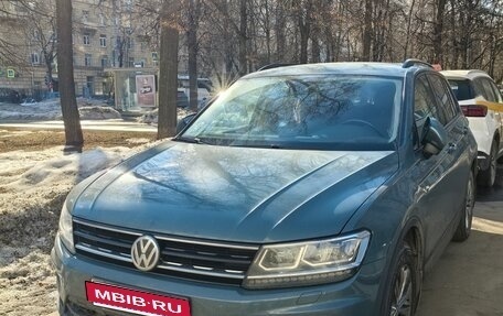 Volkswagen Tiguan II, 2020 год, 2 580 000 рублей, 8 фотография