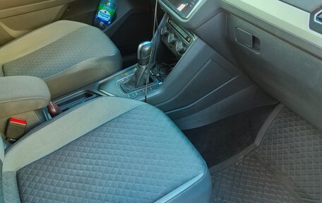 Volkswagen Tiguan II, 2020 год, 2 580 000 рублей, 11 фотография