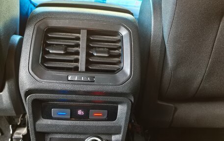 Volkswagen Tiguan II, 2020 год, 2 580 000 рублей, 17 фотография