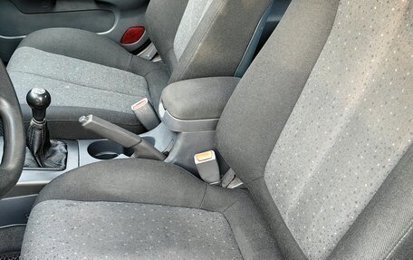 Hyundai Elantra III, 2002 год, 390 000 рублей, 8 фотография