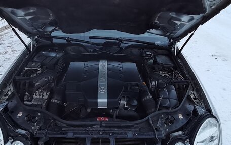 Mercedes-Benz E-Класс, 2003 год, 710 000 рублей, 4 фотография