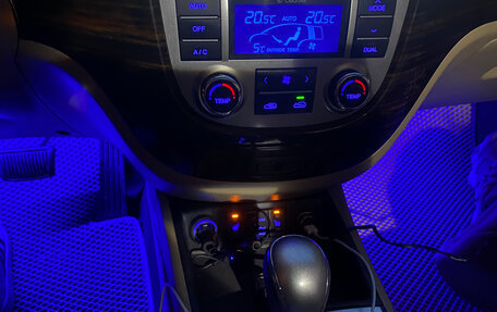 Hyundai Santa Fe III рестайлинг, 2011 год, 1 700 000 рублей, 16 фотография