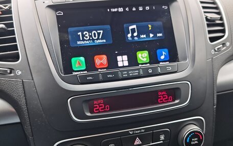 KIA Sorento II рестайлинг, 2013 год, 1 900 000 рублей, 11 фотография