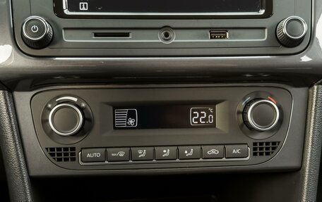 Volkswagen Polo VI (EU Market), 2019 год, 1 295 000 рублей, 20 фотография