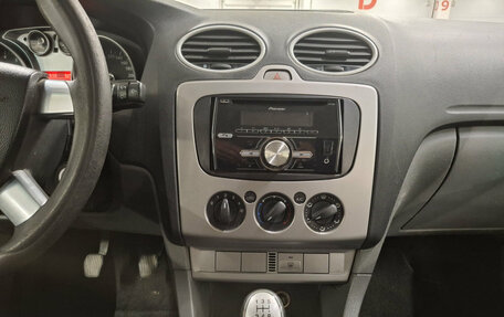 Ford Focus II рестайлинг, 2009 год, 399 000 рублей, 15 фотография