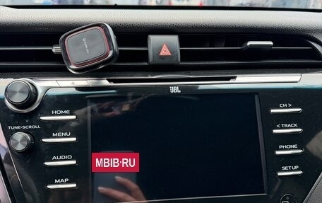 Toyota Camry, 2019 год, 3 200 000 рублей, 15 фотография