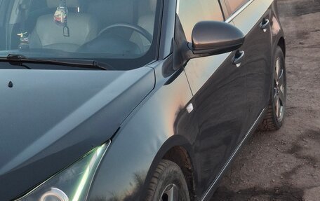 Chevrolet Cruze II, 2013 год, 730 000 рублей, 3 фотография