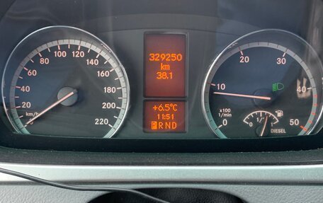 Mercedes-Benz Viano, 2008 год, 1 370 000 рублей, 17 фотография