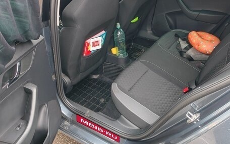 Skoda Rapid I, 2015 год, 940 000 рублей, 10 фотография