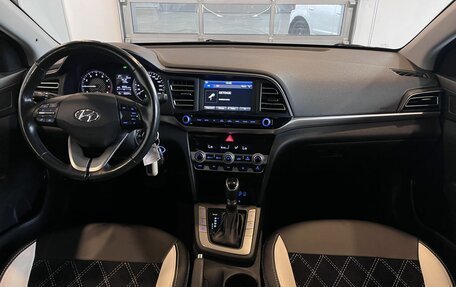 Hyundai Elantra VI рестайлинг, 2019 год, 1 780 000 рублей, 9 фотография