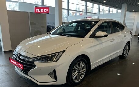 Hyundai Elantra VI рестайлинг, 2019 год, 1 780 000 рублей, 7 фотография