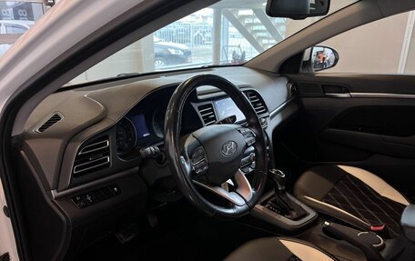 Hyundai Elantra VI рестайлинг, 2019 год, 1 780 000 рублей, 23 фотография