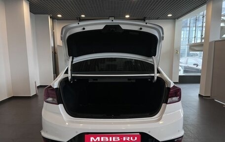 Hyundai Elantra VI рестайлинг, 2019 год, 1 780 000 рублей, 38 фотография