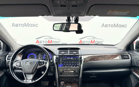 Toyota Camry, 2016 год, 2 270 000 рублей, 8 фотография